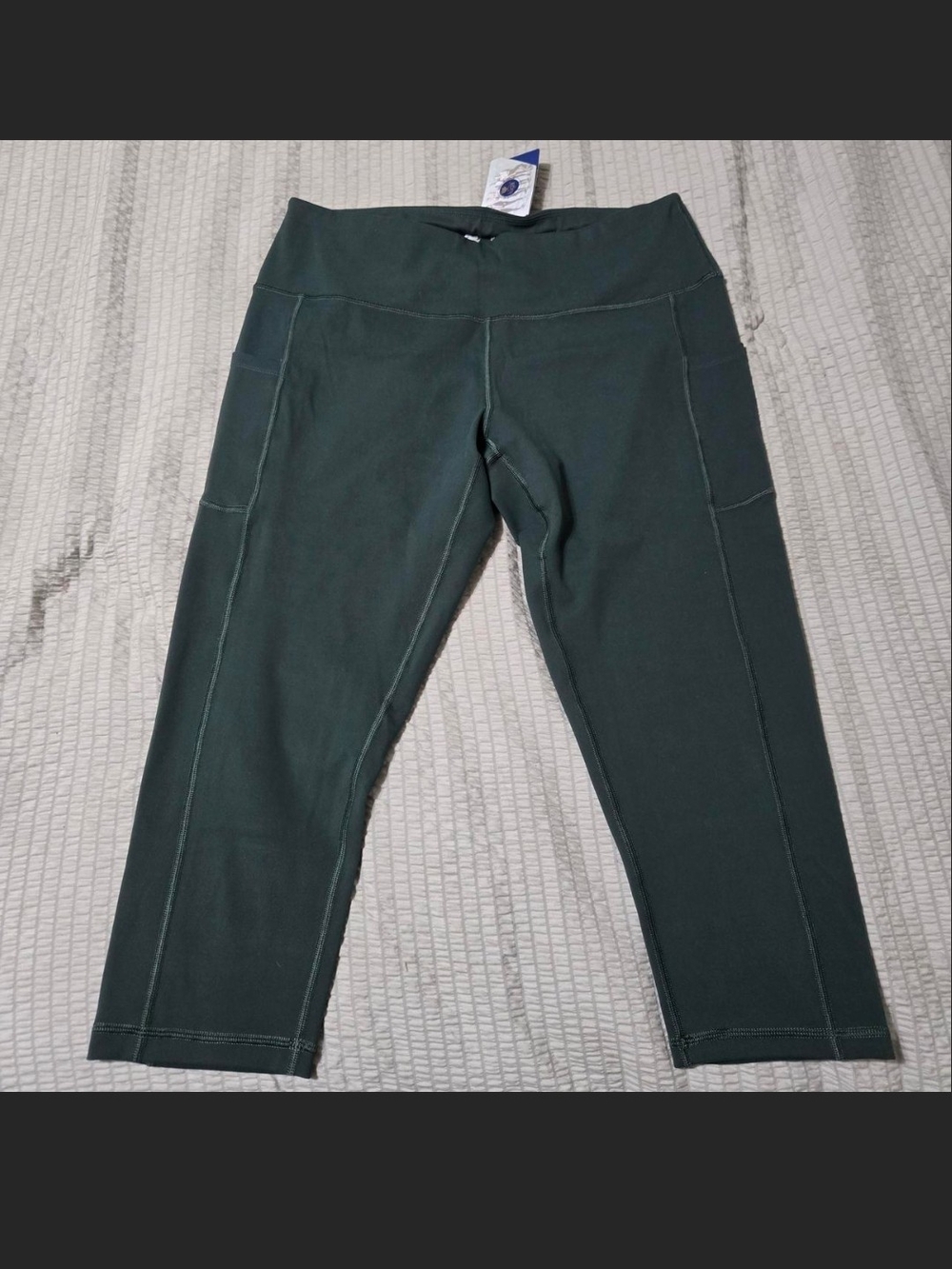 lug Dark Green Cropped Leggings